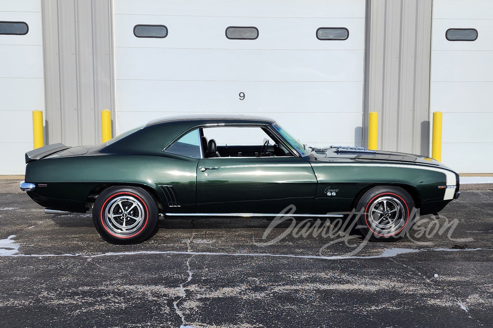 1969 CHEVROLET CAMARO SS 396 - Side Profile - 267007