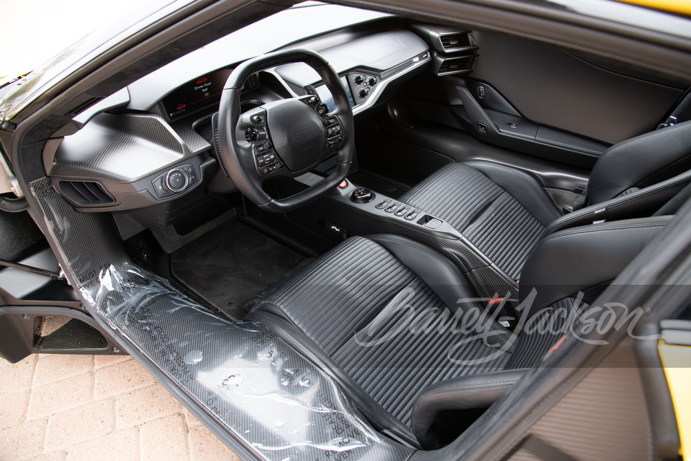 2020 FORD GT - Interior - 267156