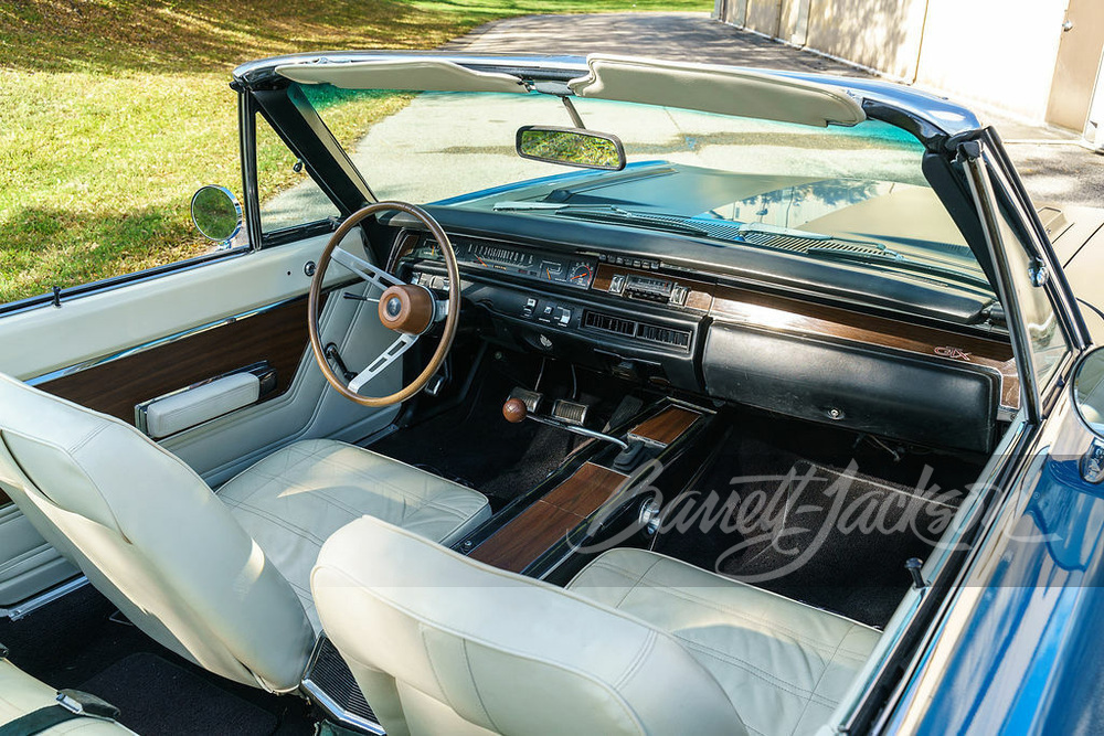 1969 PLYMOUTH GTX CONVERTIBLE - Interior - 267228