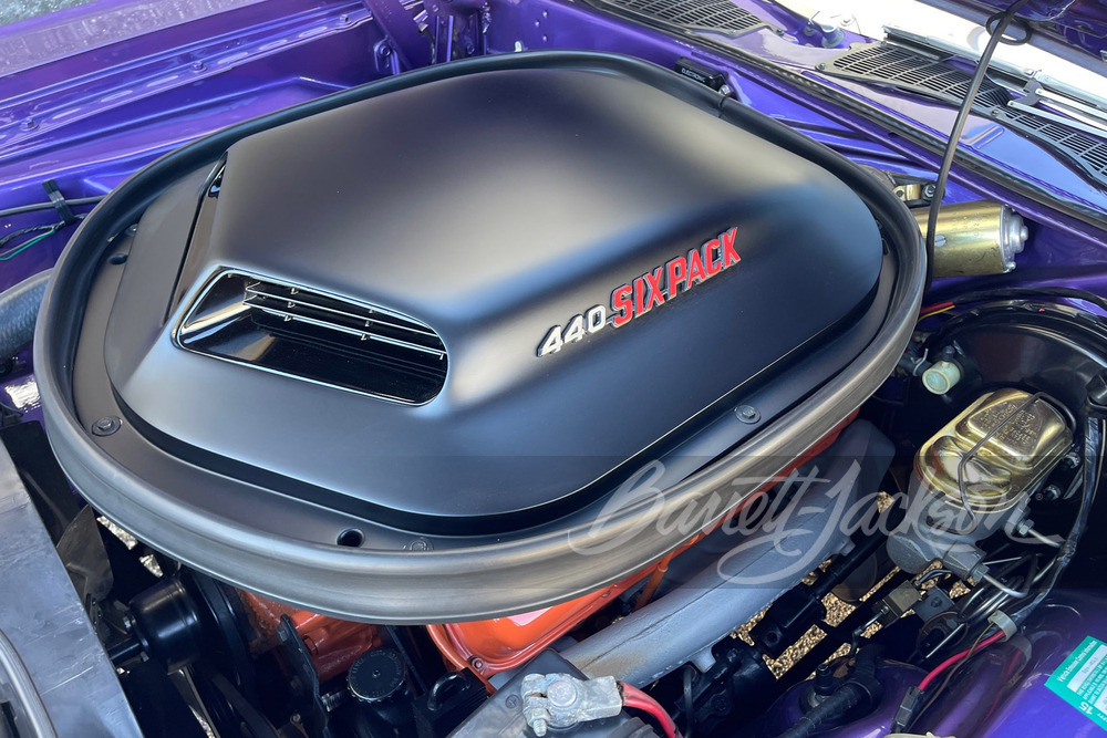 1970 DODGE CHALLENGER R/T SE - Engine - 267249
