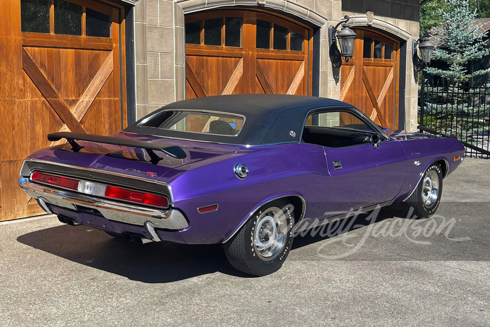 1970 DODGE CHALLENGER R/T SE - Rear 3/4 - 267249