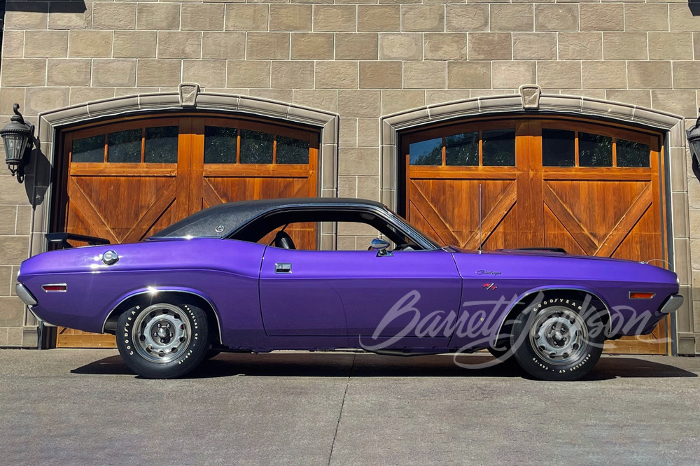 1970 DODGE CHALLENGER R/T SE - Side Profile - 267249