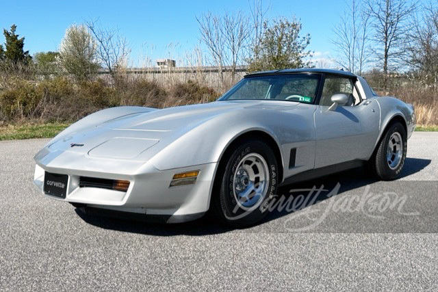 1981 CHEVROLET CORVETTE 350/190 - Front 3/4 - 267272