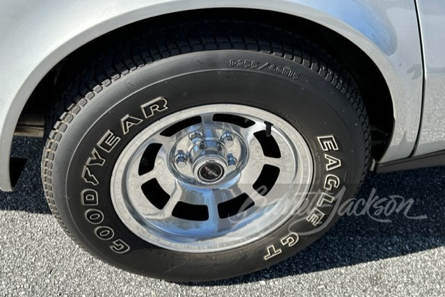 1981 CHEVROLET CORVETTE 350/190 - Misc 5 - 267272