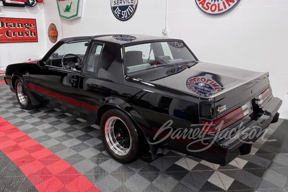 1987 BUICK GRAND NATIONAL - Rear 3/4 - 267292