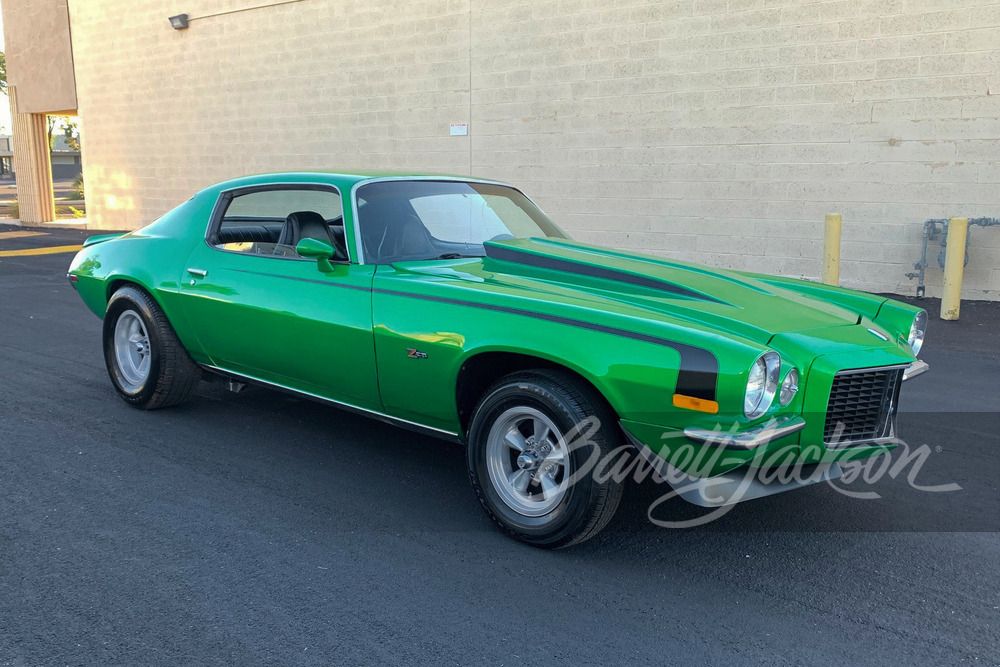 1970 CHEVROLET CAMARO CUSTOM COUPE - Front 3/4 - 267298