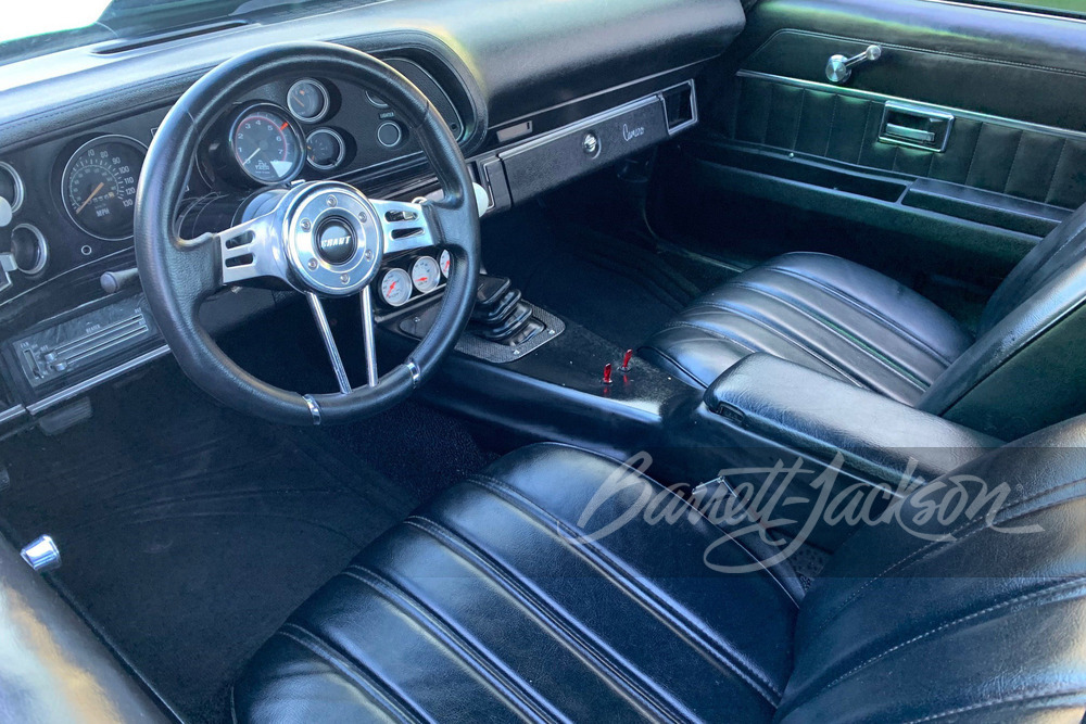 1970 CHEVROLET CAMARO CUSTOM COUPE - Interior - 267298