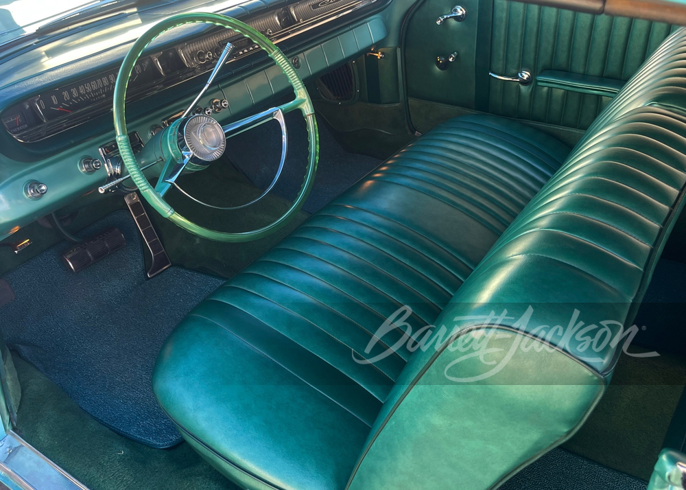 1961 PONTIAC CATALINA TRI-POWER CONVERTIBLE - Interior - 267423
