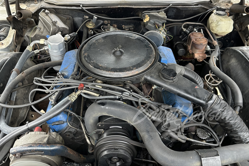 1976 CADILLAC ELDORADO CONVERTIBLE - Engine - 268557