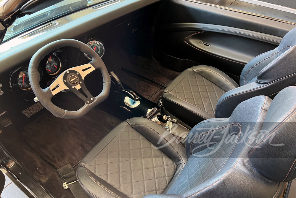 1968 CHEVROLET CAMARO CUSTOM CONVERTIBLE - Interior - 269111