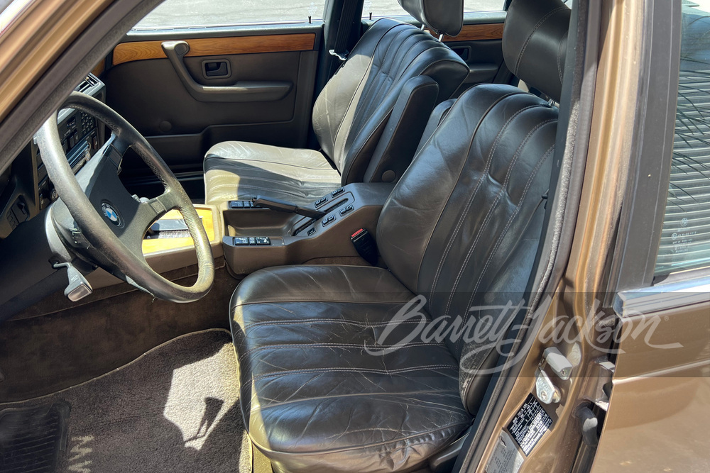 1984 BMW 733i - Interior - 269311