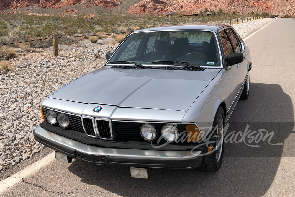 1985 BMW 735i - Front 3/4 - 269401