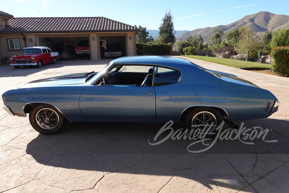 1970 CHEVROLET CHEVELLE MALIBU CUSTOM COUPE - Side Profile - 269919