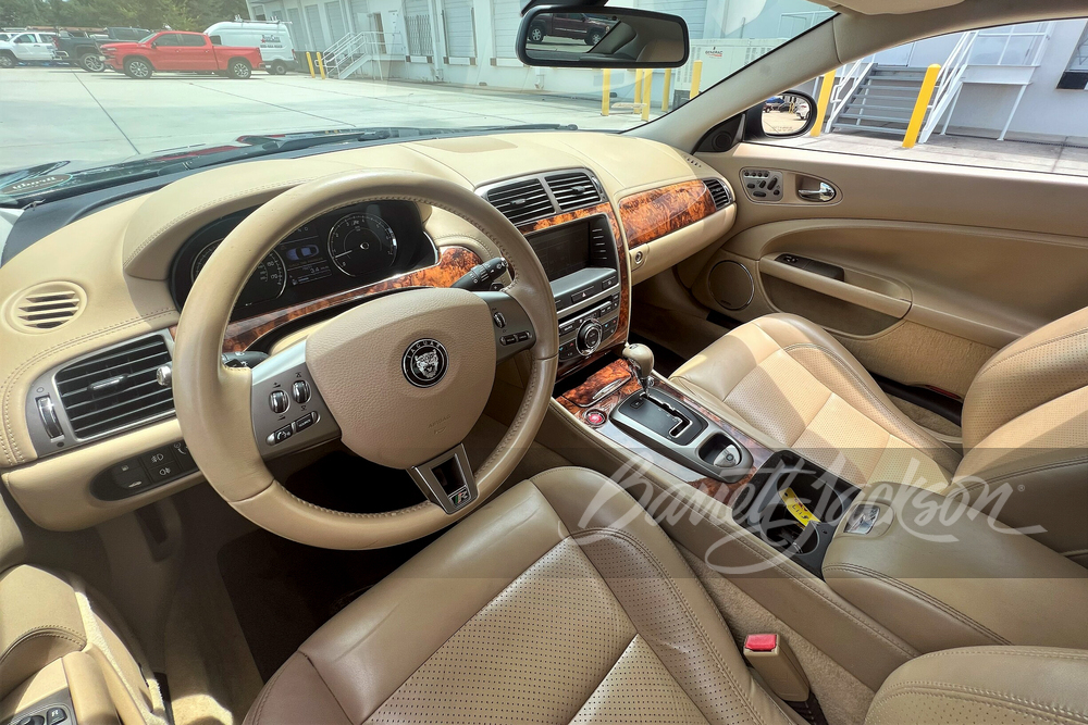 2007 JAGUAR XKR - Interior - 270181