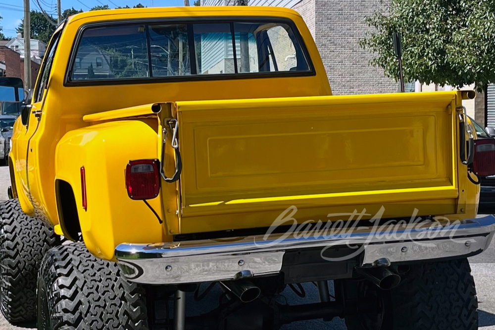 1989 GMC R3500 CUSTOM PICKUP - Rear 3/4 - 270472