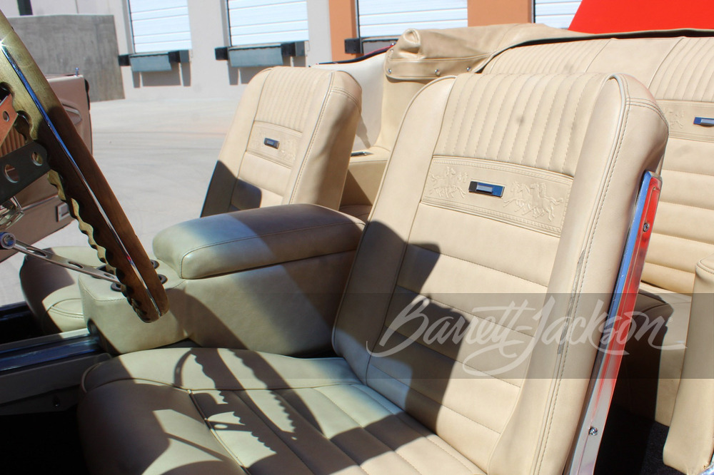 1966 FORD MUSTANG CONVERTIBLE - Interior - 271265