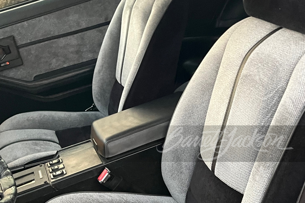 1988 CHEVROLET CAMARO IROC-Z - Misc 1 - 272462