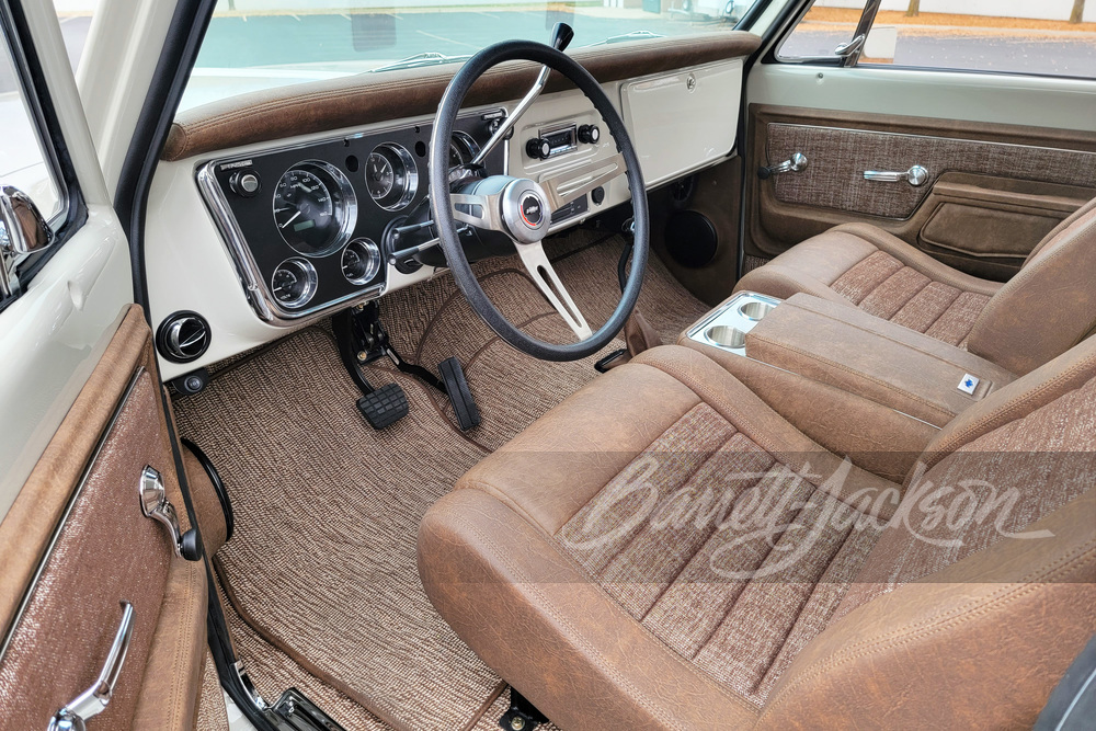 1970 CHEVROLET K5 BLAZER CUSTOM SUV - Interior - 272623