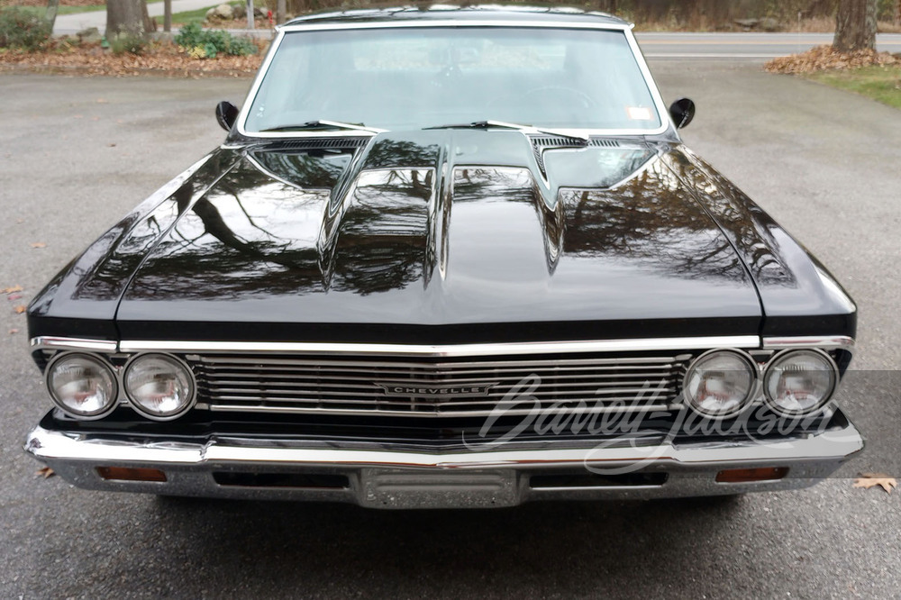 1966 CHEVROLET CHEVELLE MALIBU CUSTOM COUPE - Front 3/4 - 272661