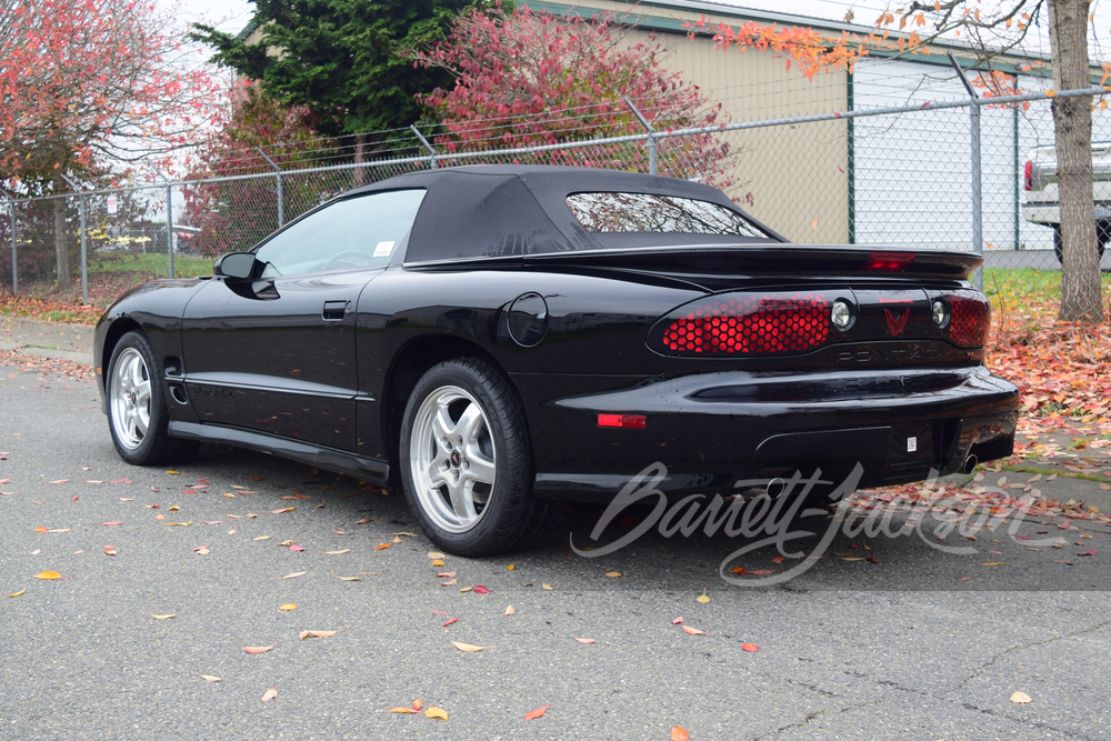 2001 Trans Am Rear 2001 PONTIAC FIREBIRD TRANS AM WS6 CONVERTIBLE - Rear 3/4 - 272753