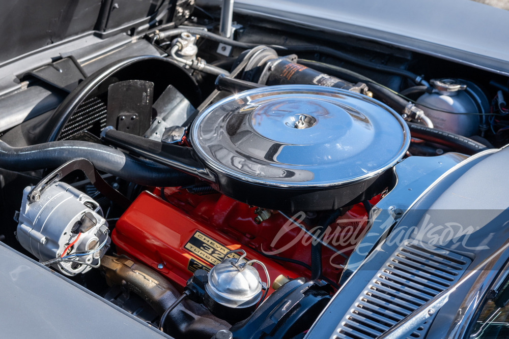 1963 CHEVROLET CORVETTE 327/250 SPLIT-WINDOW COUPE - Engine - 272788