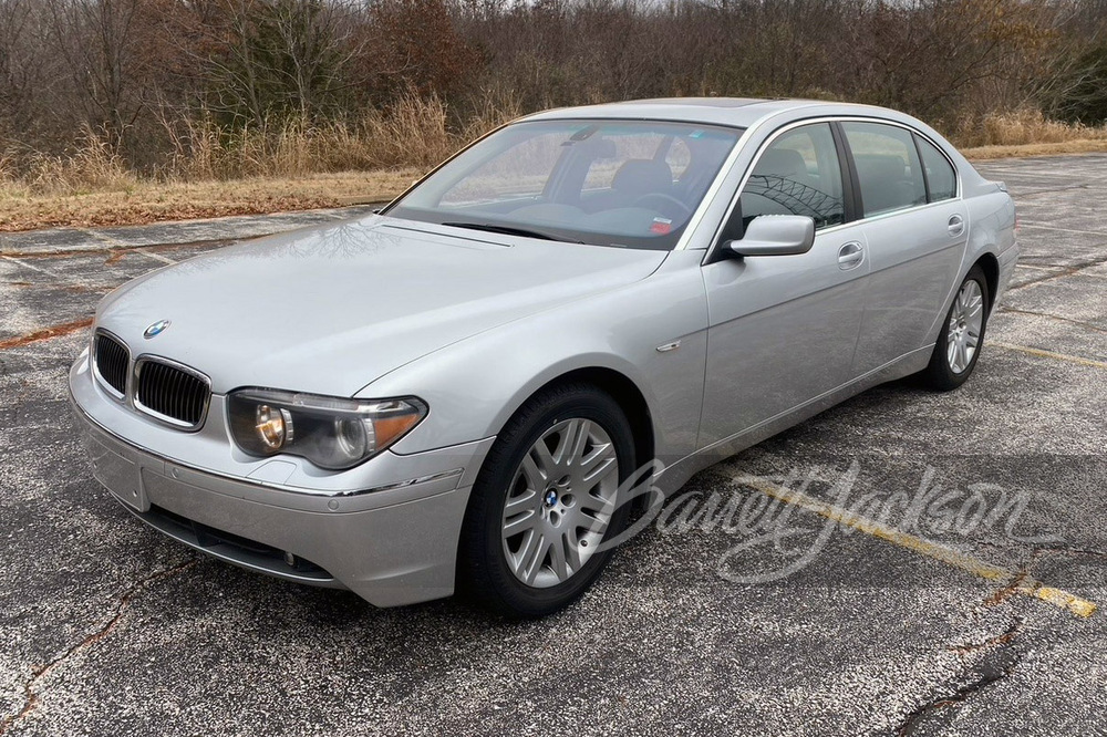 2002 BMW 745Li