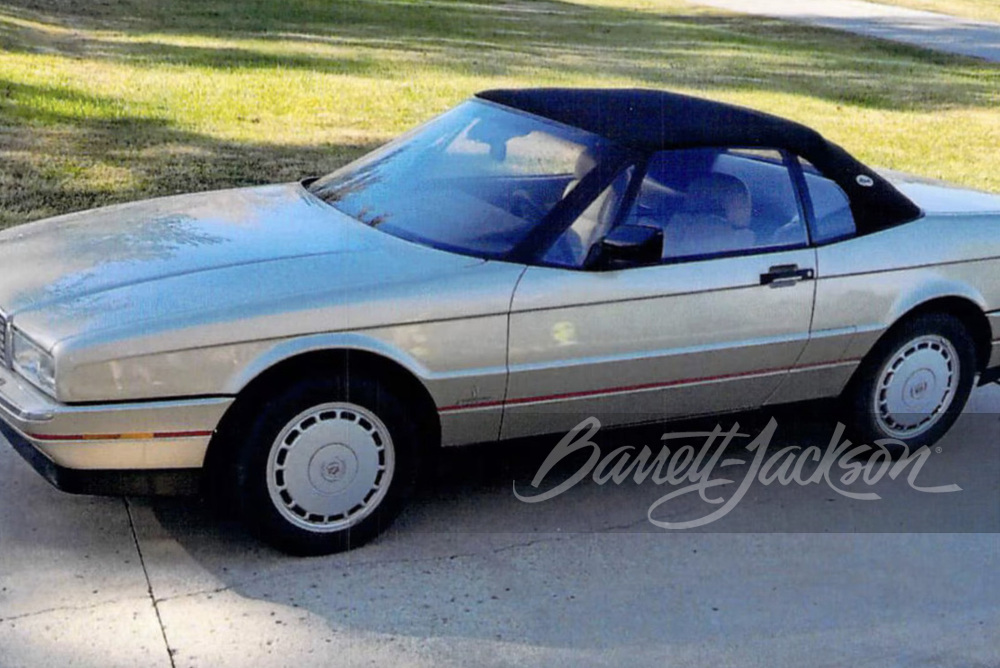 1990 CADILLAC ALLANTE CONVERTIBLE - Side Profile - 273565