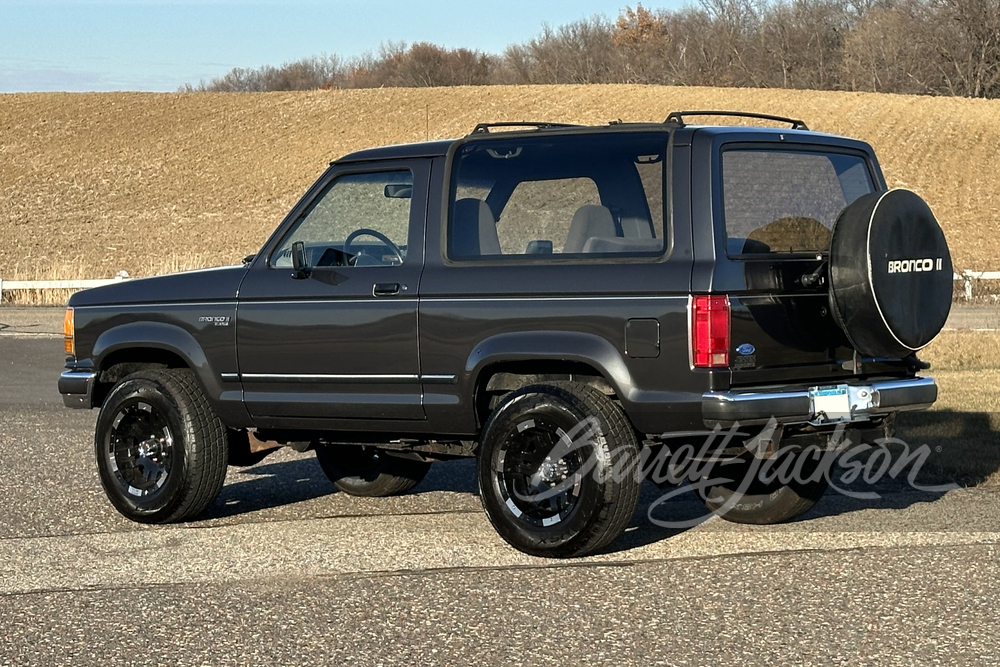 1990 FORD BRONCO II - Rear 3/4 - 274971