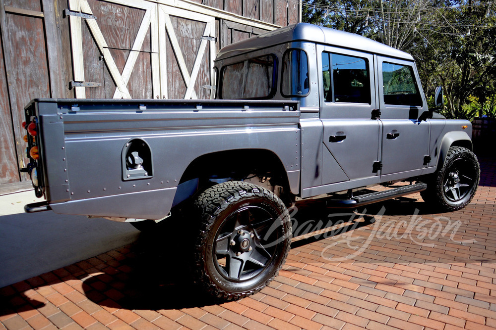 1991 LAND ROVER DEFENDER 130 CUSTOM PICKUP - Rear 3/4 - 277195