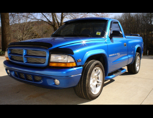 1999 DODGE DAKOTA R/T PICKUP -  - 39645