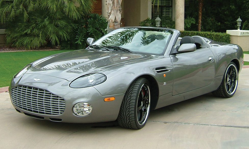 Aston martin db ar1