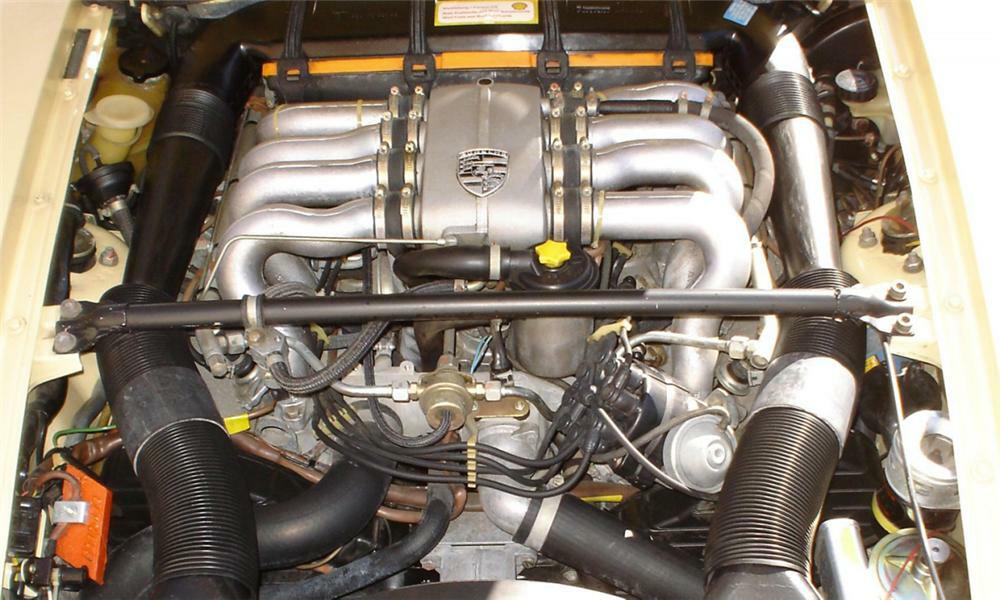 1981 PORSCHE 928 COUPE - Engine - 40071
