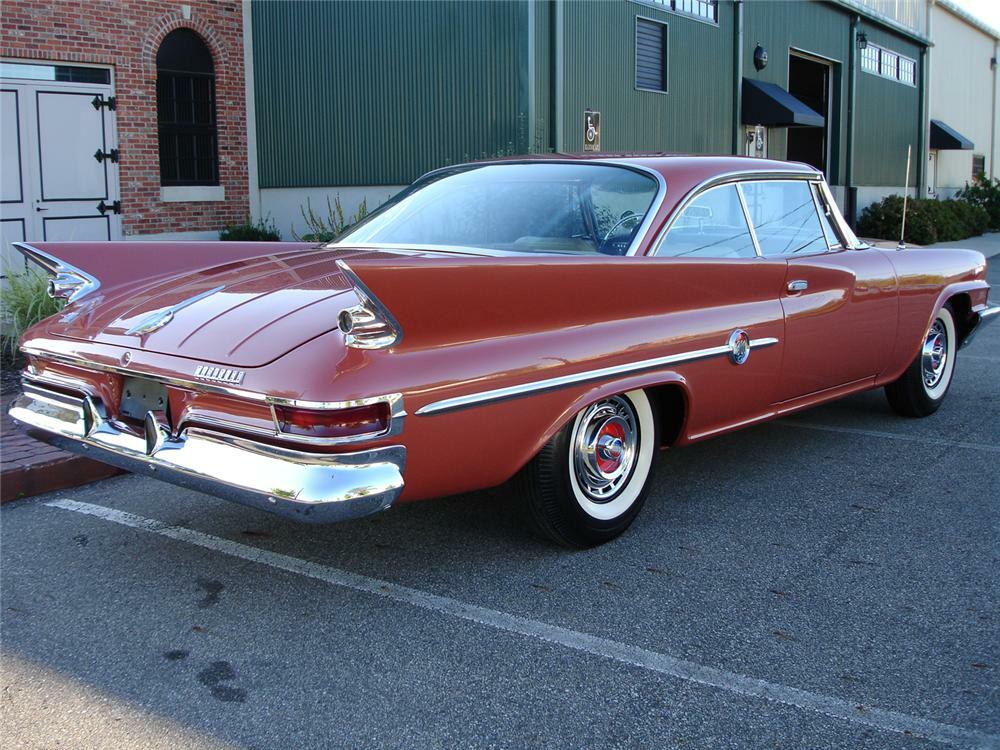 1961 CHRYSLER 300G 2 DOOR HARDTOP - Rear 3/4 - 43592