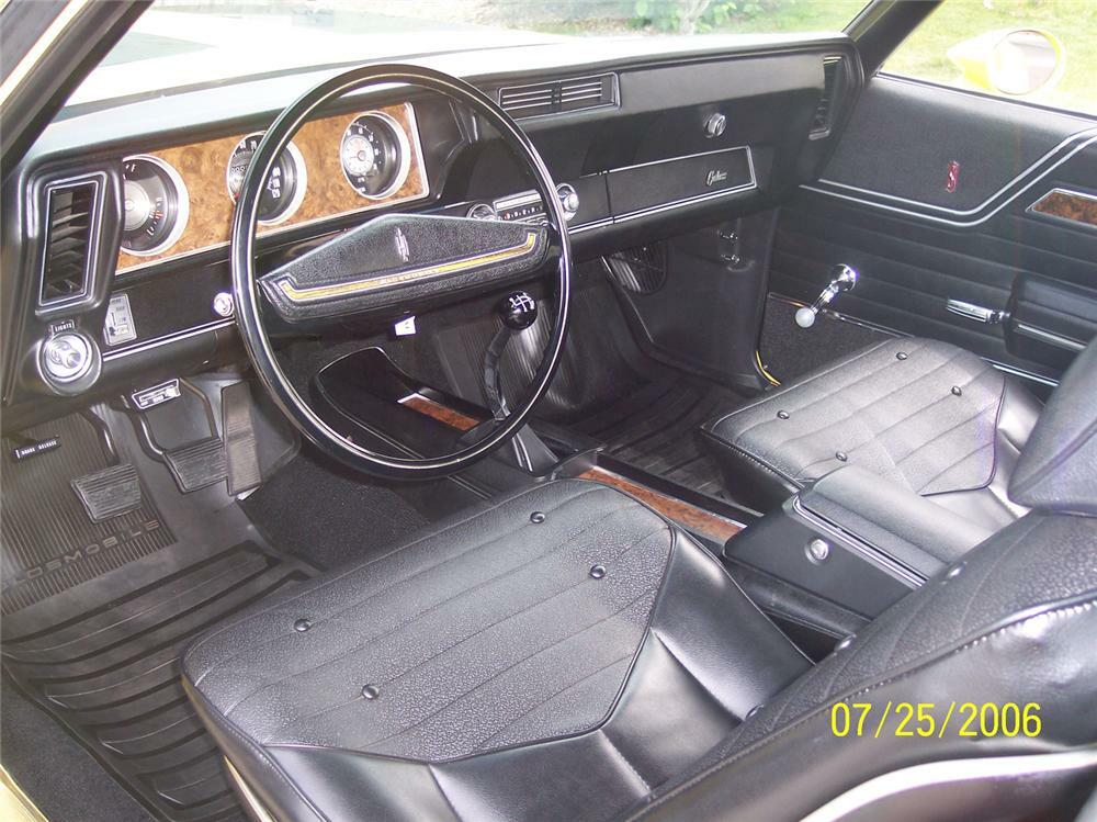 1970 Oldsmobile Cutlass W31 Holiday Coupe