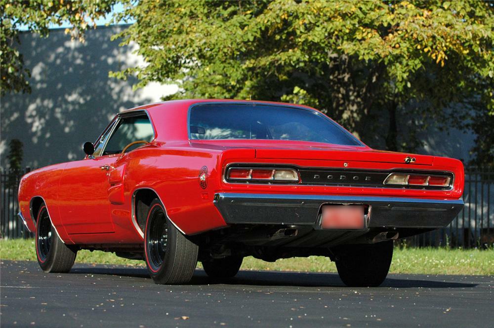1969 DODGE SUPER BEE HARDTOP - Rear 3/4 - 43817