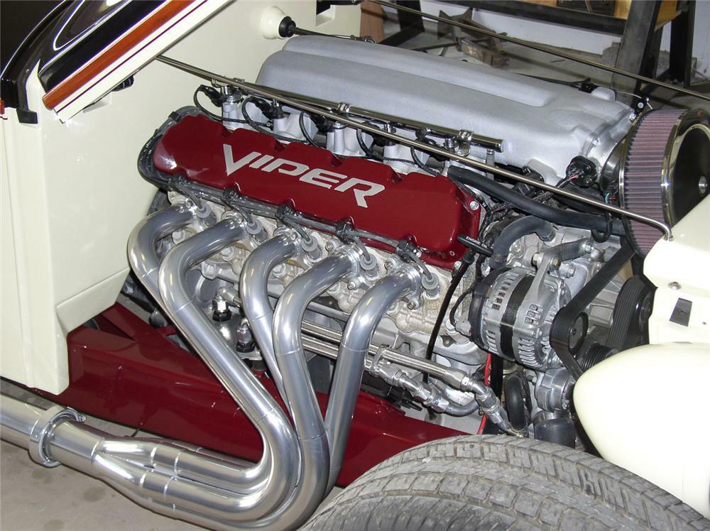 1926 PACKARD CUSTOM BOATTAIL SPEEDSTER - Engine - 43897