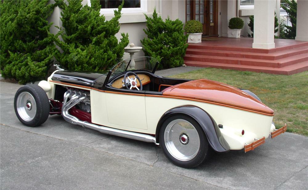 1926 PACKARD CUSTOM BOATTAIL SPEEDSTER - Rear 3/4 - 43897