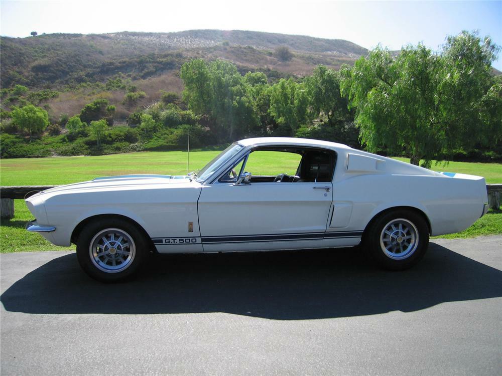 1967 SHELBY GT500 FASTBACK - Side Profile - 44221