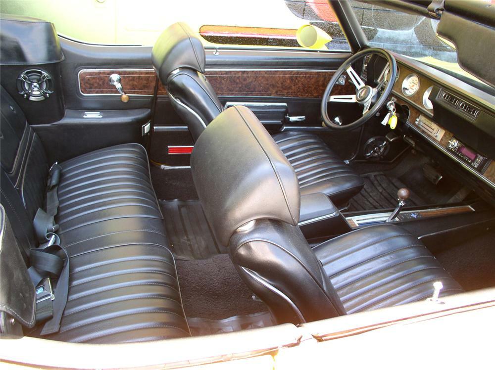 1970 OLDSMOBILE CUTLASS CUSTOM 2 DOOR CONVERTIBLE - Interior - 44246