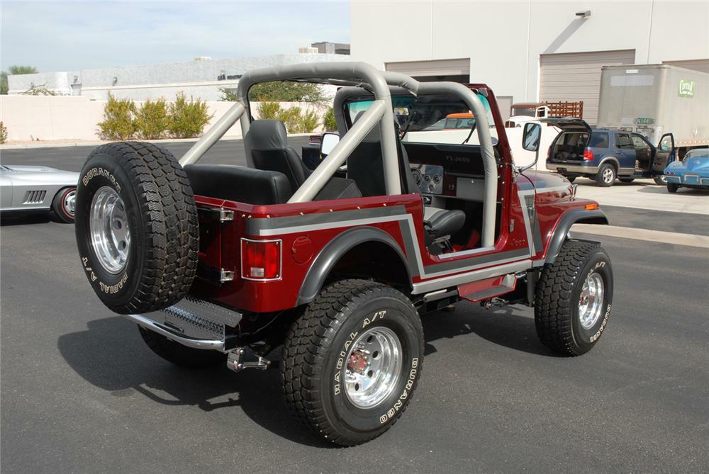 1982 JEEP CJ-7 4X4 - Rear 3/4 - 45282
