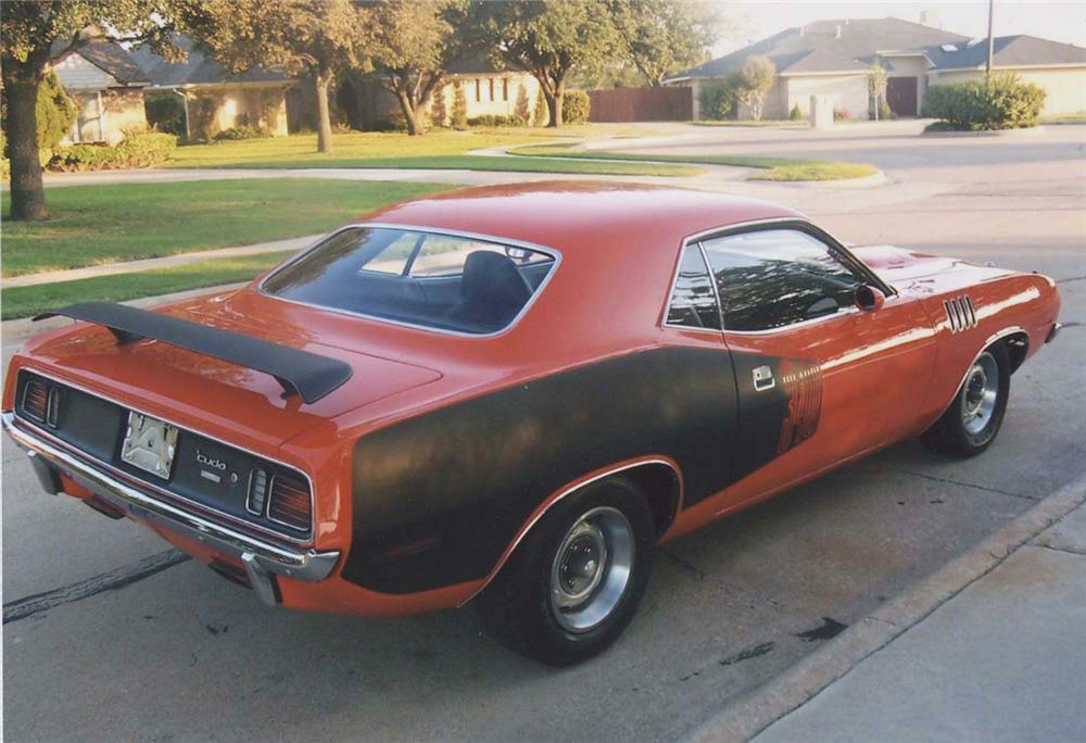 1971 PLYMOUTH CUDA COUPE