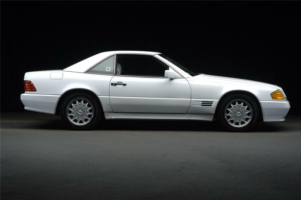 1991 MERCEDES-BENZ 500SL CONVERTIBLE - Side Profile - 47833