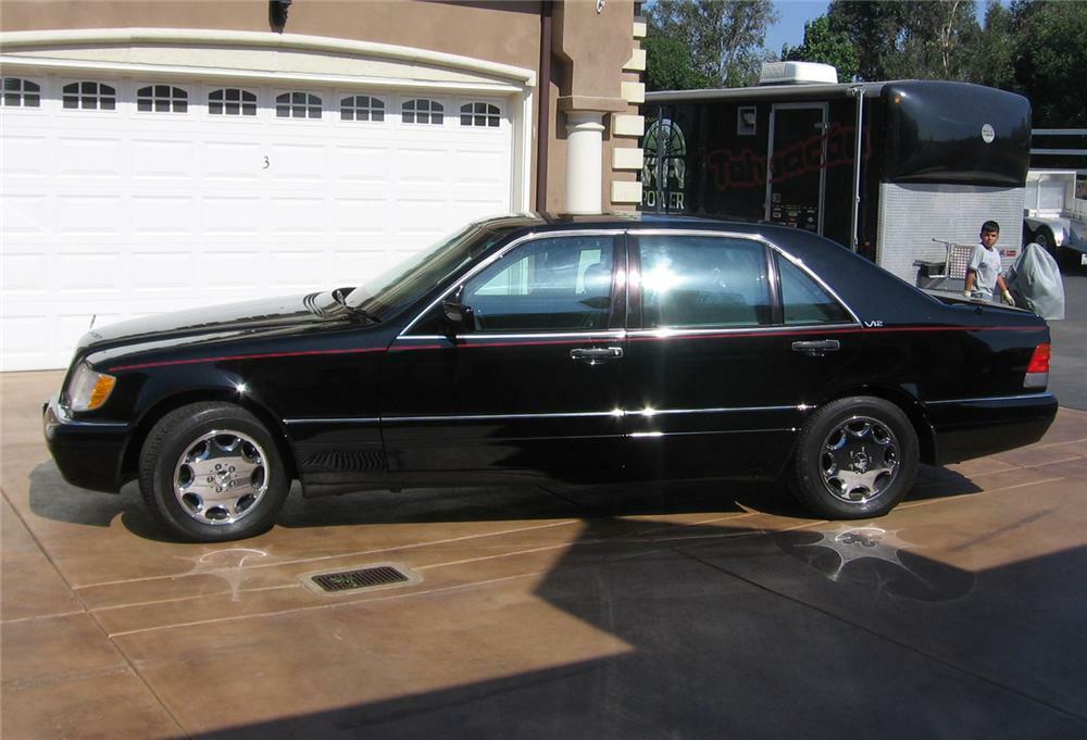 1995 MERCEDES-BENZ S600 4 DOOR SEDAN - Side Profile - 49766