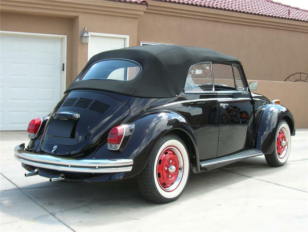 1971 VOLKSWAGEN BEETLE CONVERTIBLE - Rear 3/4 - 60542