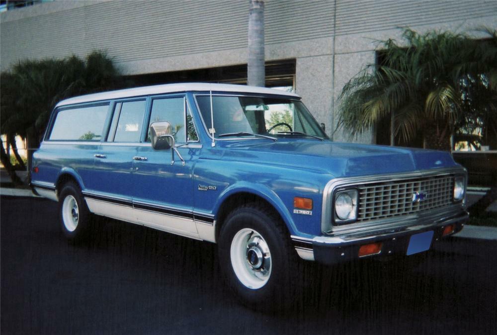 1972 Chevrolet Suburban 3 Door