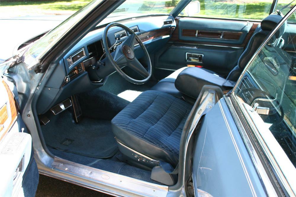 1976 CADILLAC DE VILLE 4 DOOR SEDAN - Interior - 60621