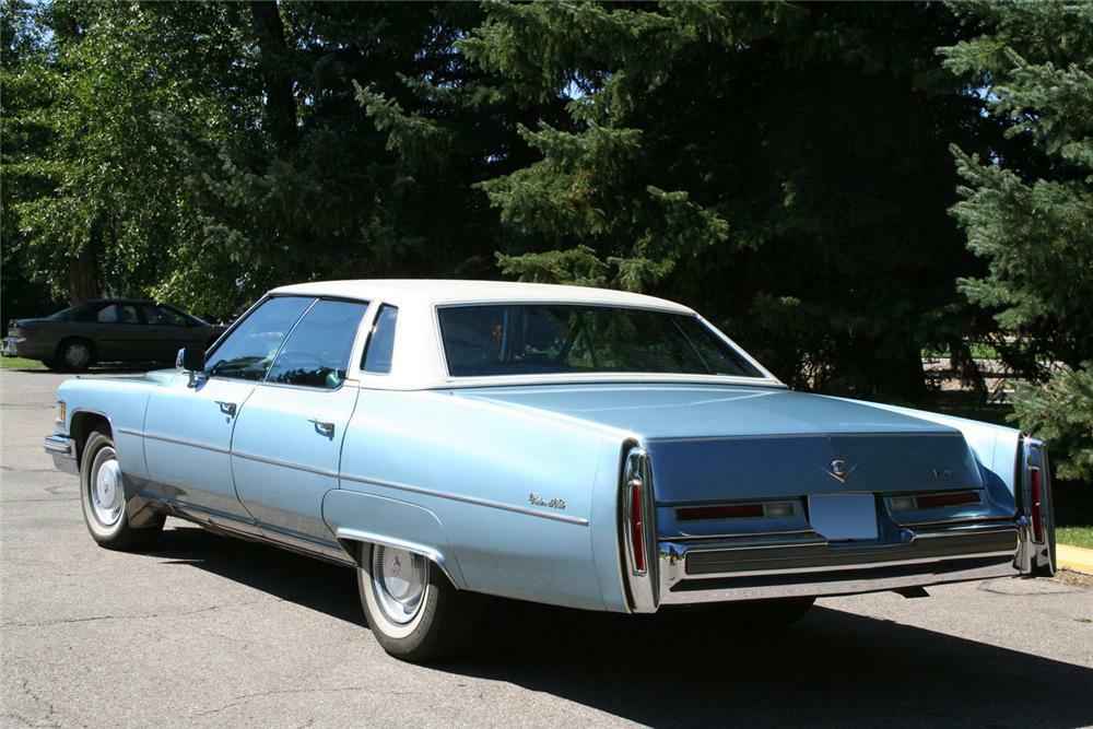 1976 CADILLAC DE VILLE 4 DOOR SEDAN - Rear 3/4 - 60621