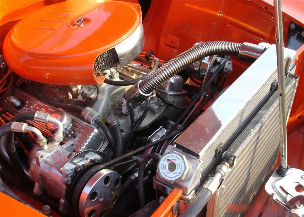 1940 FORD PANEL TRUCK CUSTOM - Engine - 60780