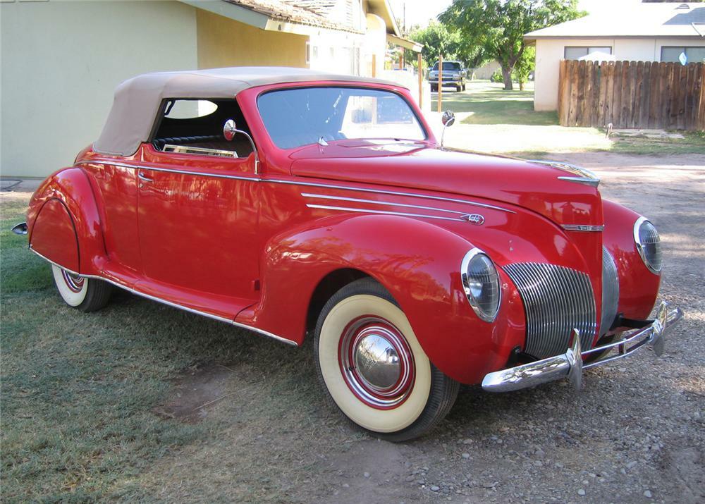 1939 Lincoln Zephyr Coupe