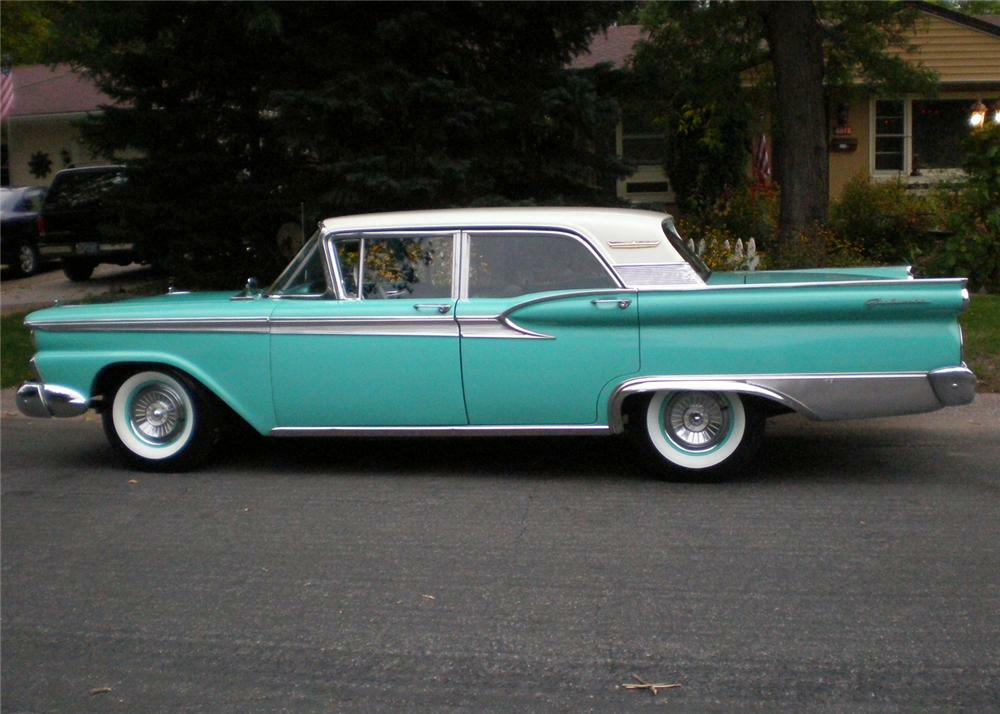 1959 FORD GALAXIE 500 4 DOOR HARDTOP - Side Profile - 61039